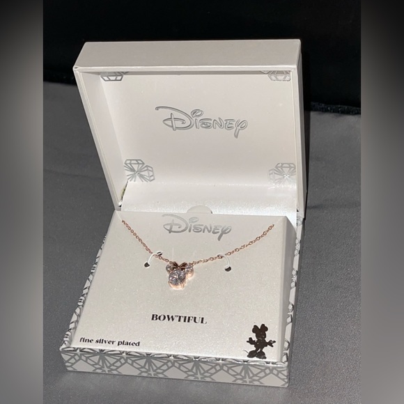 DISNEY FINE SILVER PLATED MINNIE MOUSE NECKLACE (ROSE GOLD COLOR) NWT! - Picture 2 of 6